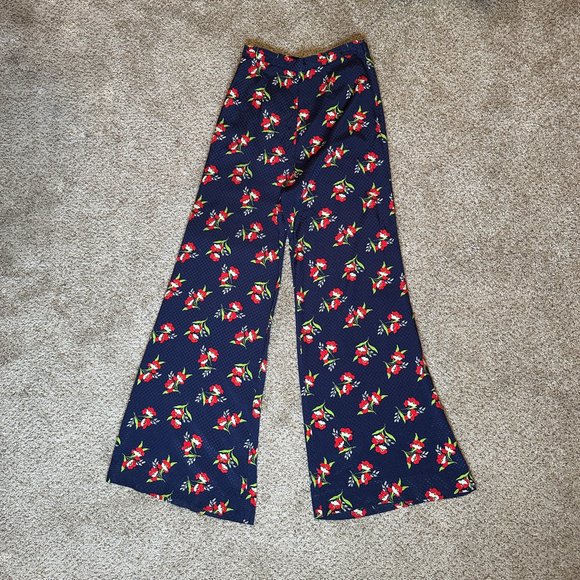 Jill Jill Stuart Floral Flare‎ Pants - Picture 2 of 10